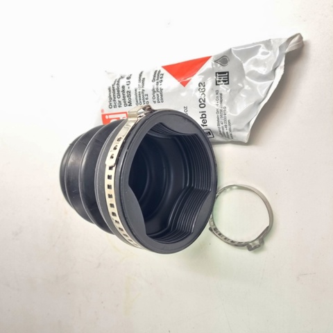 MI0156 DAC Пильник шарніра кутових швидкостей зовнішній задній