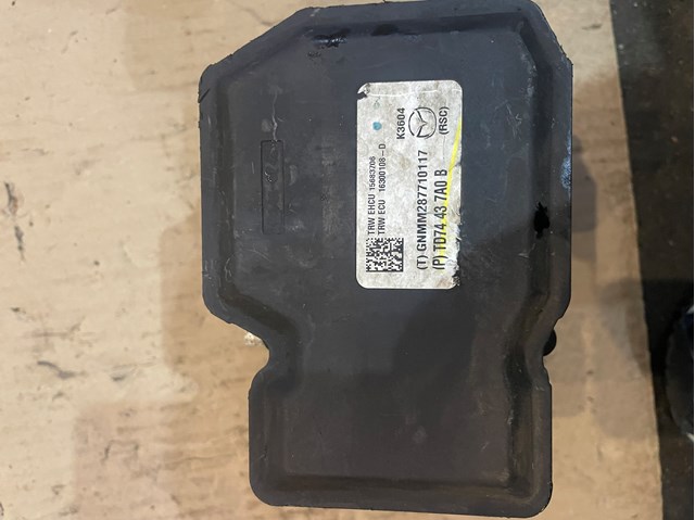 Купити TD74437A0B Mazda 
