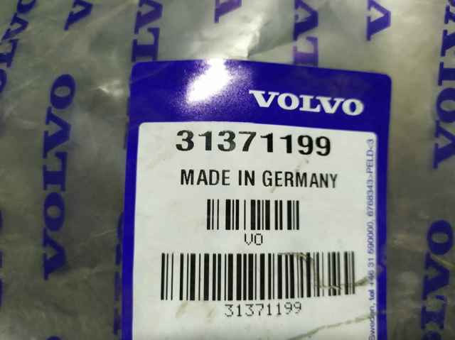 Купити 31371199 Volvo 
