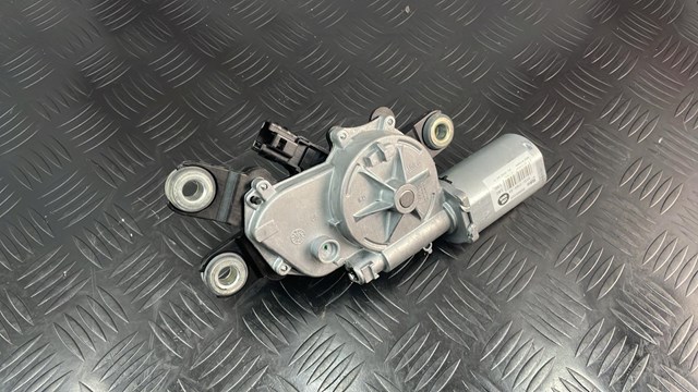 Склоочисник дверей задка Land Rover LR083128 ціна, від 63.33 USD