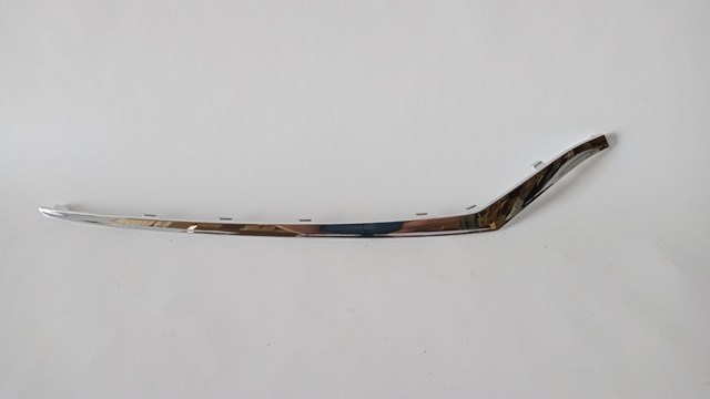 Купити 86564C2800 Hyundai/Kia Молдинг переднього бампера, правий