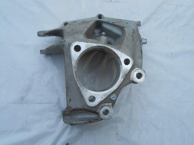 32246249 Volvo Цапфа поворотна ліва