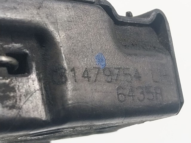 Замок капота, лівий Volvo 32318456 ціна, від 100.08 USD