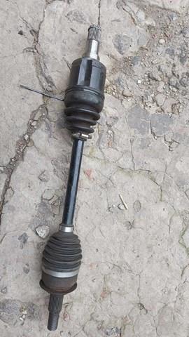 Піввісь передня ліва Mazda FTC32560X