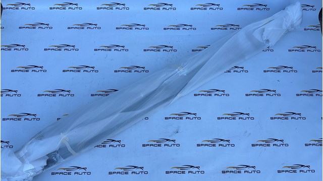 Накладка зовнішня (молдинг) порога, правий Mitsubishi 7250A136 ціна, від 105.91 USD