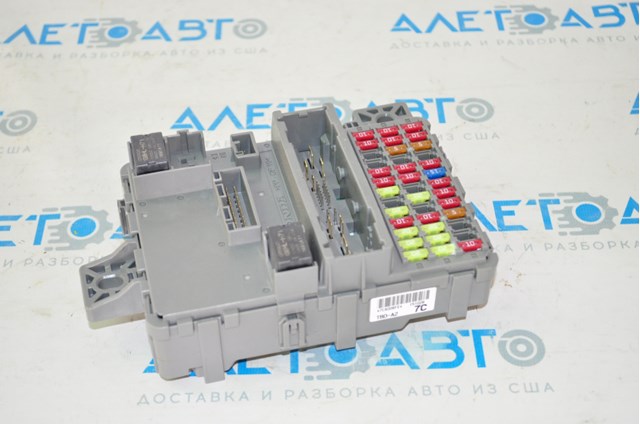 38200TBAA31 Honda Реле запобіжників