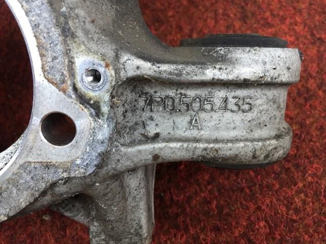 Кулак поворотний лівий VAG 7P0505435 ціна, від 81.08 USD