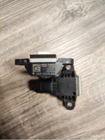 Датчик Ейрбег передній Ford GN1514C676AA ціна, від 4.17 USD