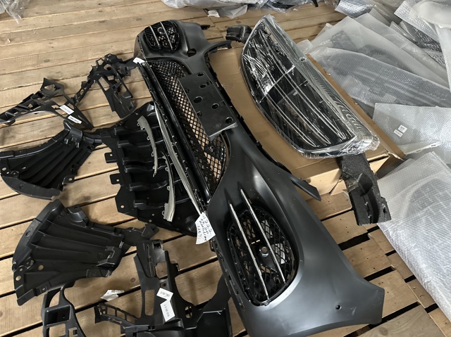 Купити A2228801783 Mercedes Захисна решітка радіатора