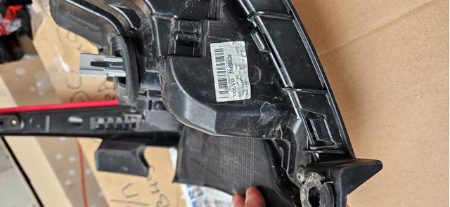 Купити 31468538 Volvo Лівий стоп