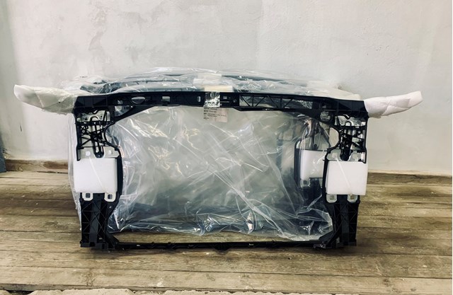 Рамка радіатора PAD30028A Signeda
