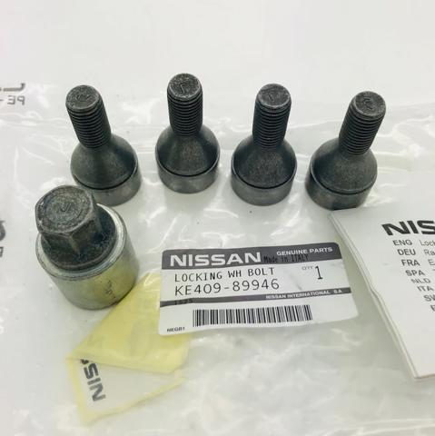 KE40989946 Nissan/Infiniti Болти до колеса