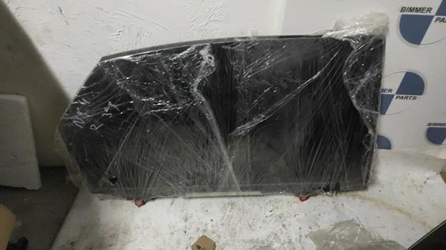Скло заднє праве Toyota 6810378010 ціна, від 28.52 USD