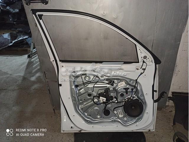 760031U000 Hyundai/Kia Дверь передня ліва