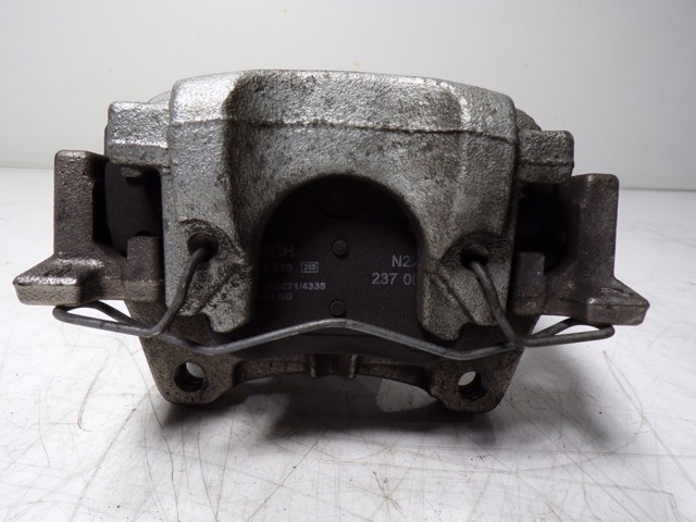 LR113708 Land Rover Супорт гальмівний задній лівий