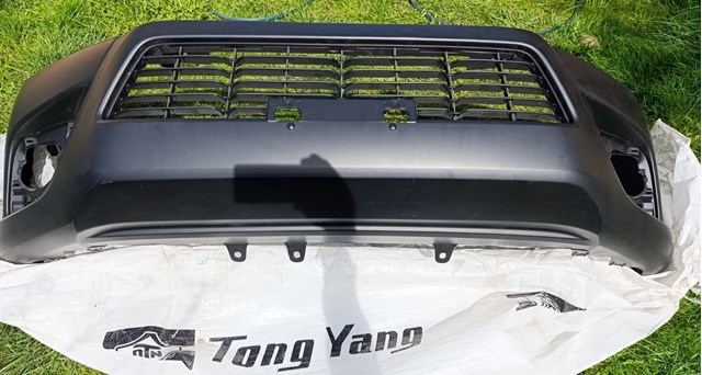 Бампер передній Toyota 521190K820