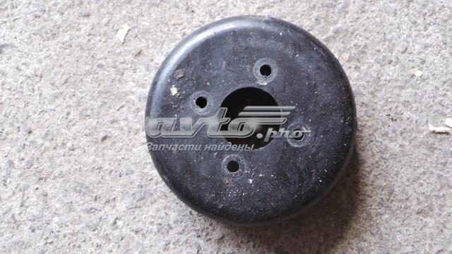  Шків помпи Mercedes C 