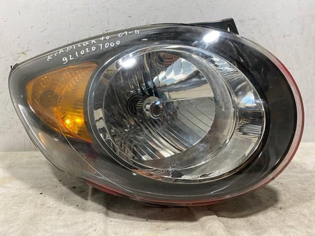 92102A9040 Hyundai/Kia Фара передня права