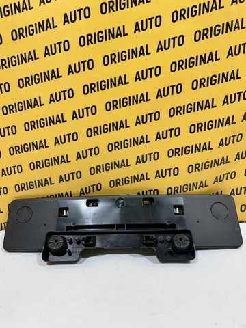 TK6250170A Mazda Рамка номерного знака автомобіля передня