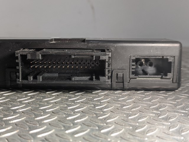 Система самодіагностики VAG 7P6907530F ціна, від 31.11 USD
