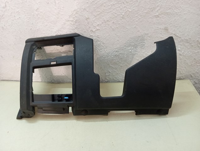  Renault (RVI) 689210008R