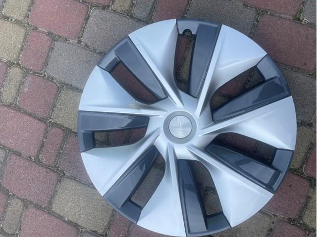 104423500B Tesla 