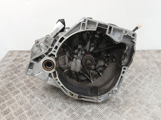 КПП в зборі Renault (RVI) TL4068