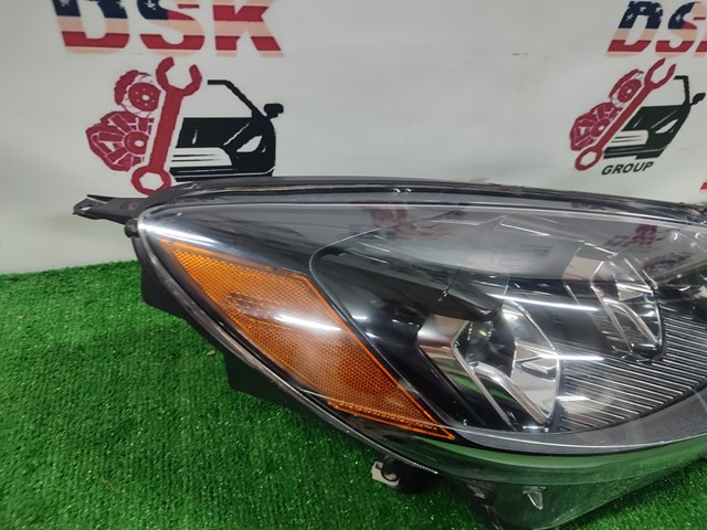 Купити LJ6B13W030AH Ford Права блок фара