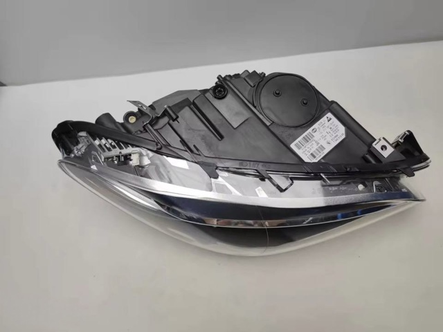 Купити 63127401131 BMW Фари