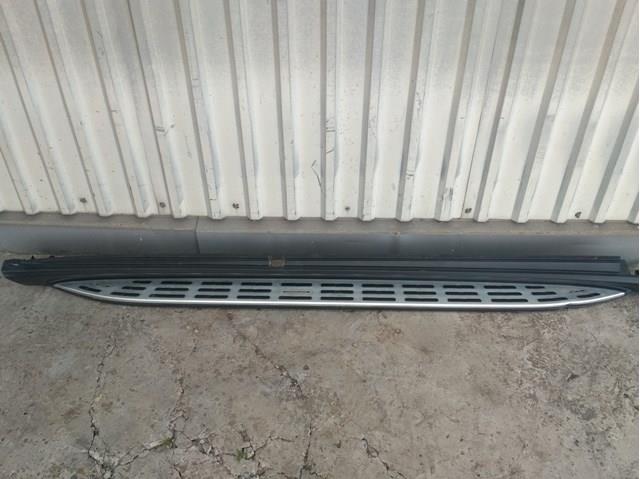 Mercedes A1676986600
