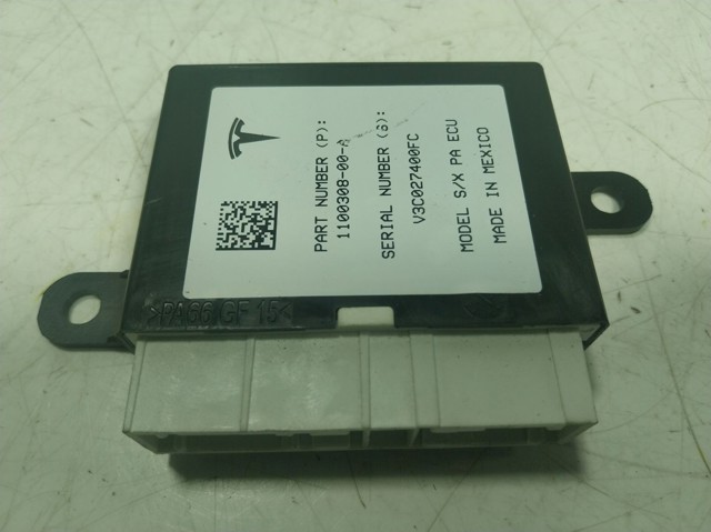  Tesla 110030800A ціна, від 31.67 USD
