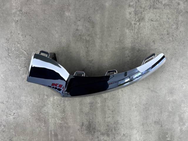Накладка бампера переднього, права Autotechteile 1508813 ціна, від 73.11 USD