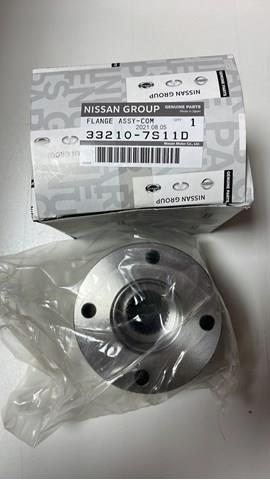 Фланець хвостовика заднього редуктора Nissan/Infiniti 332107S11D