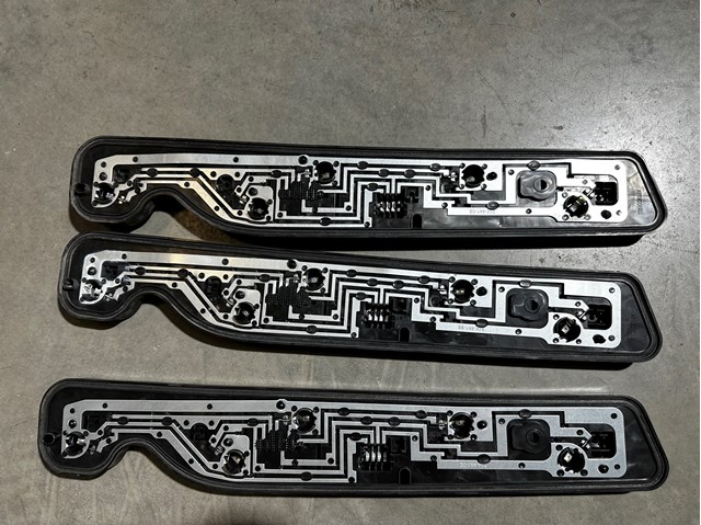 Купити A9108206800 Mercedes 