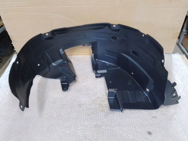 Купити 823003816R Renault (RVI) Скло задніх дверей, правих