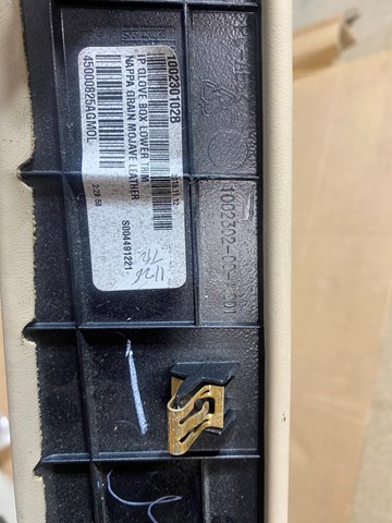  Tesla 100230200A ціна, від 10.14 USD