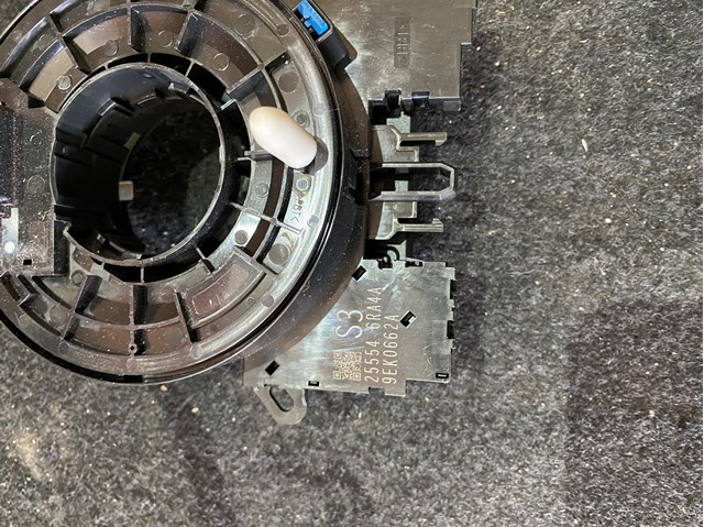 Шлейф керма Nissan/Infiniti 255546RA4A ціна, від 25.96 USD