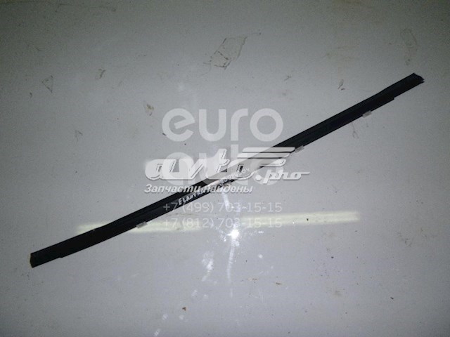 832202H000 Hyundai/Kia Молдинг опускного скла двері задньої, правої