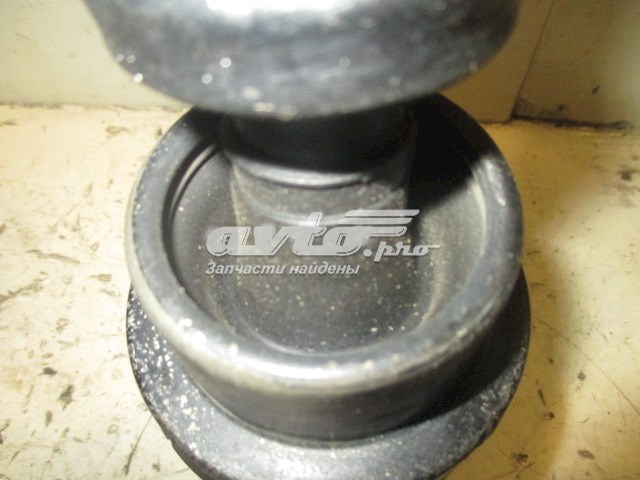 MR453515 Mitsubishi Кардан передній