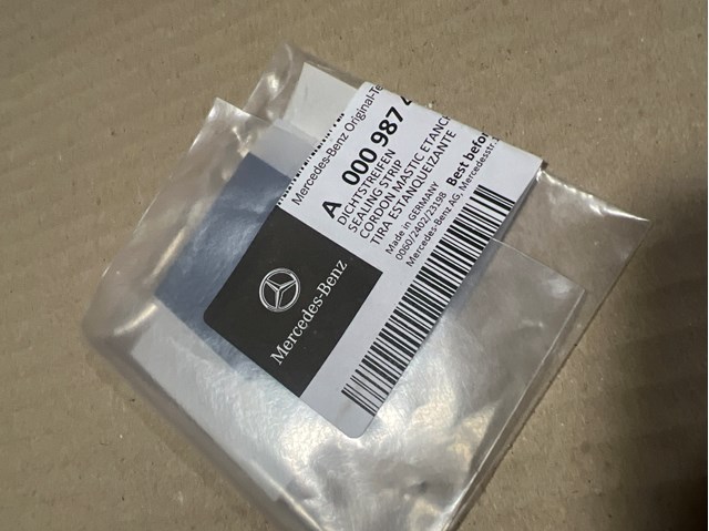  Mercedes A000987456608 ціна, від 2.09 USD