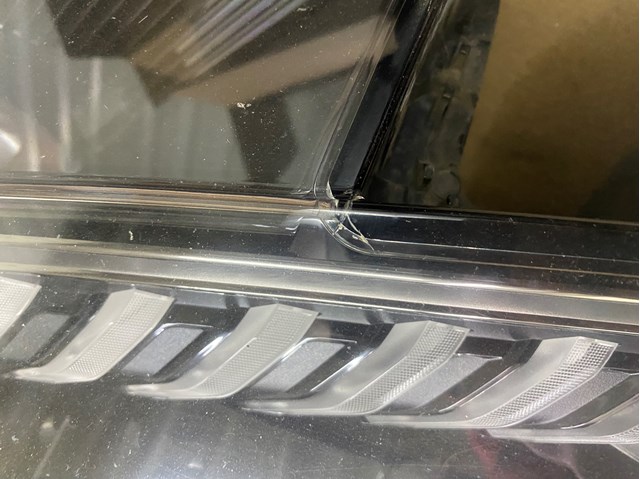 4M8941035D VAG 
