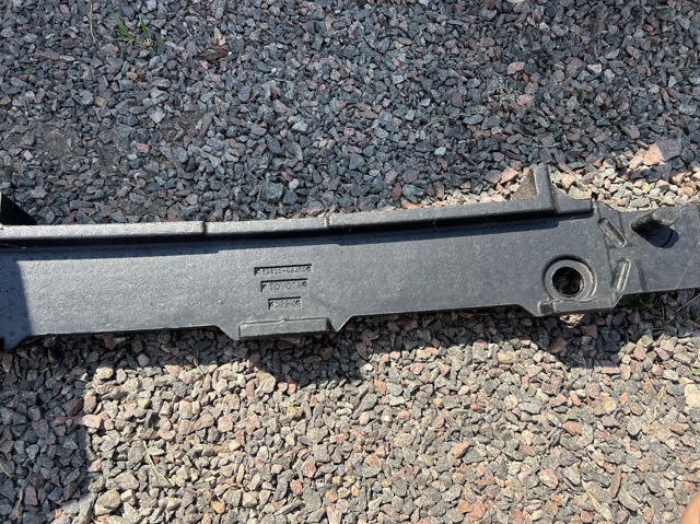 5261106450 Toyota Наповнювач бампера переднього
