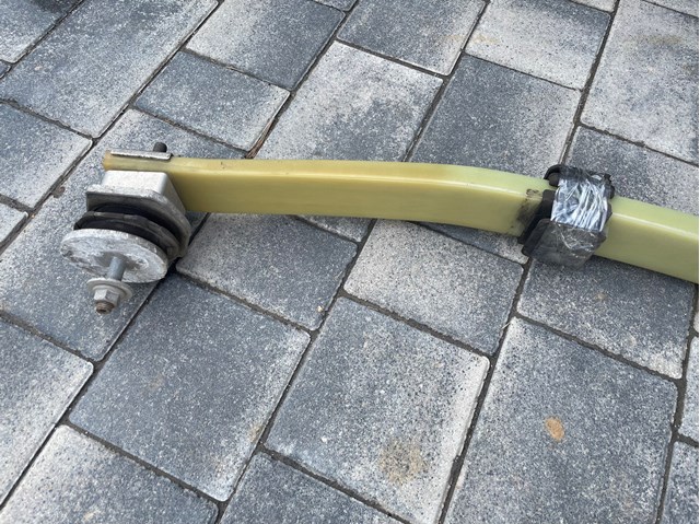 Ресори задні 32370039 Volvo