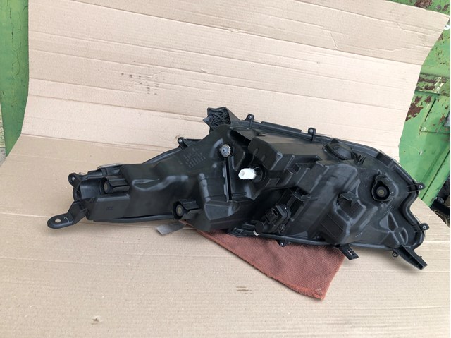 Основна фара - вставка Toyota 81110K0080 ціна, від 527.78 USD
