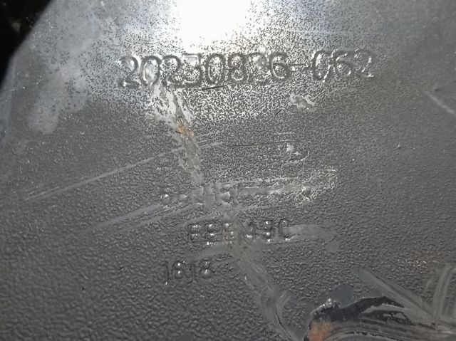 5801564316 Iveco Кульові на авто