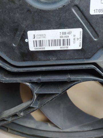 7608407 BMW 