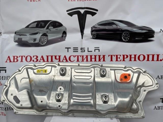  108672500L Tesla