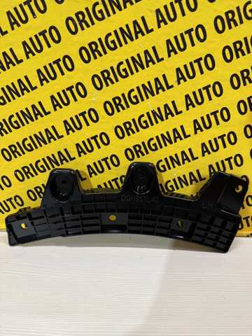 Купити DGH951U40 Mazda Кріплення бамера ліве