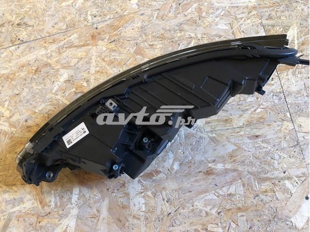 LR159605 Land Rover Фара правая