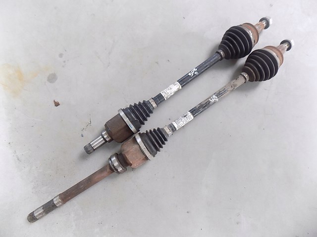 Купити 9811176880 Peugeot/Citroen Ліва піввісь